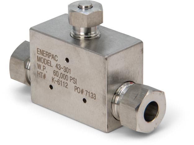 43301, Ultrahochdruckverschraubung, Manometer-T-Stück, 0,38-Zoll-Konusseite, 0,25-Zoll-Konus-Manometeranschluss
