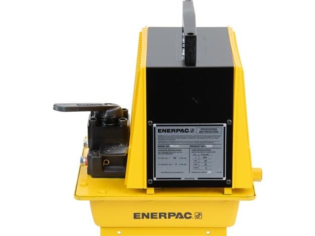 PAM1041, Air Hydraulic Pump, 4/3 Manual Valve, 0.7 gallon Usable Oil, For use with Double-Acting Cylinders