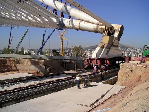 RR20024, 221 ton Capacity, 610 mm Stroke, Double-Acting, General Purpose Hydraulic Cylinder