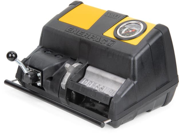 XA12VG, Air Driven Hydraulic Pump, 4/3 Valve, Integrated Pressure Gauge, For use with Double-Acting Cylinder or Tool