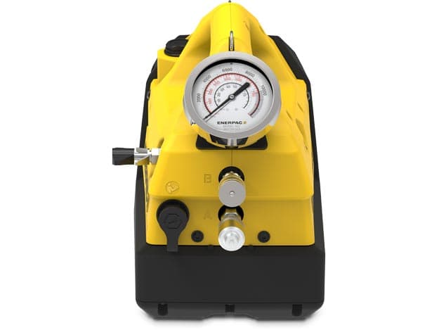 XC2504B, Cordless Hydraulic Torque Wrench Pump, 4/2 Valve, Pendant Control, Batteries and Charger Not Included