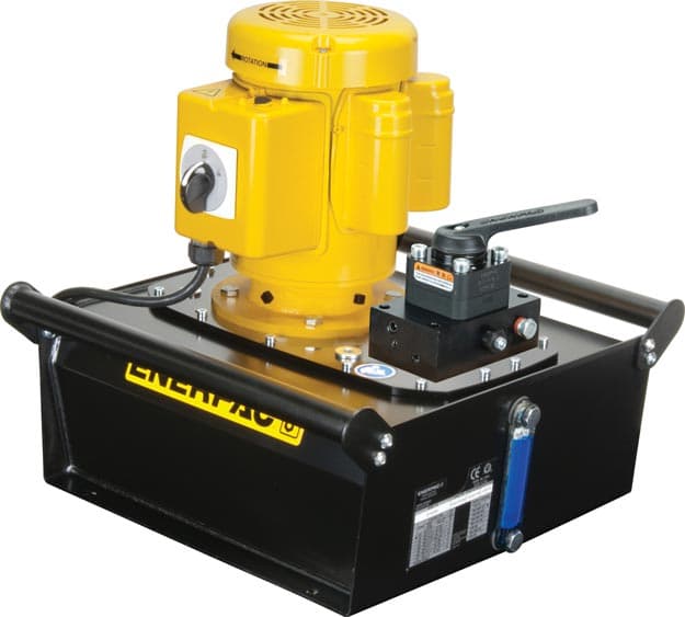 ZE3304SW, elektrische Hydraulikpumpe, 3/3-Magnetventil, Schaltkasten und LCD, 4,0 Liter nutzbares Öl, 0,55 l/min Öldurchfluss bei 700 bar, 380–415 V